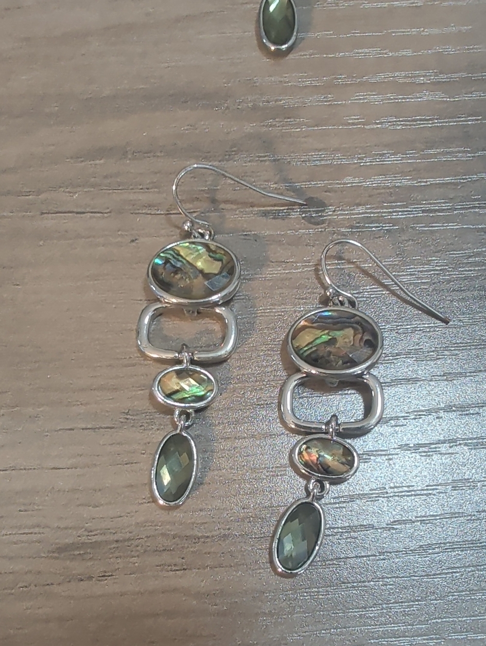 Silver Abalone Drop Earrings and Pendant Set - Picture 4 of 6